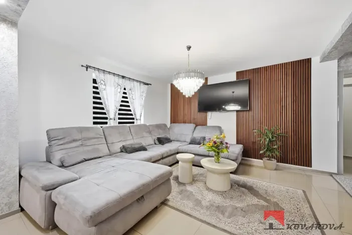 Prodej rodinného domu, Štětí, 180 m2