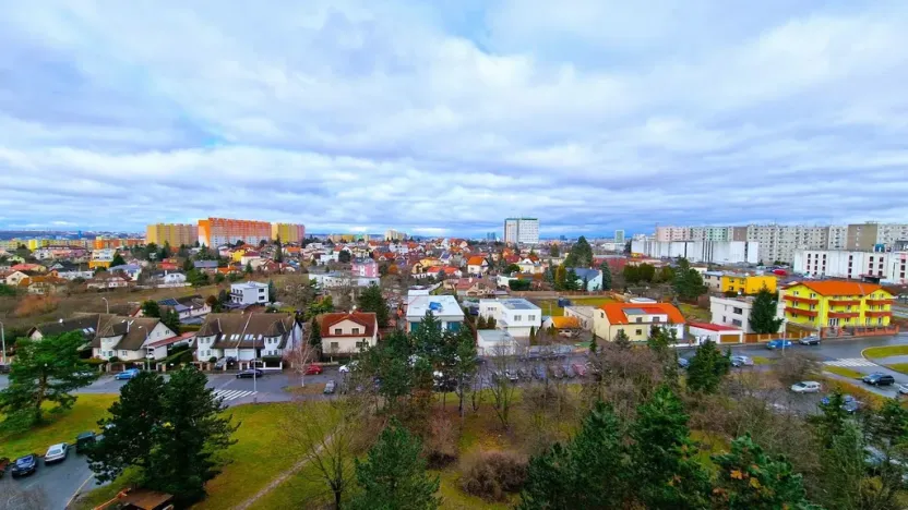 Pronájem bytu 2+kk, Praha - Kamýk, Cuřínova, 43 m2