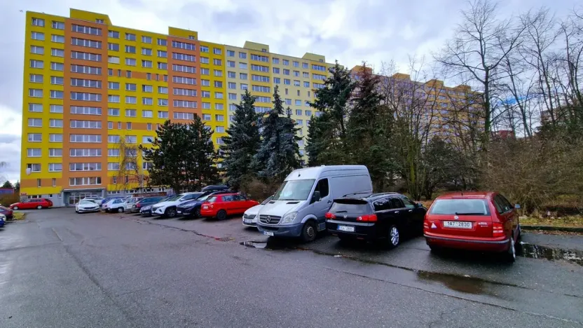 Pronájem bytu 2+kk, Praha - Kamýk, Cuřínova, 43 m2