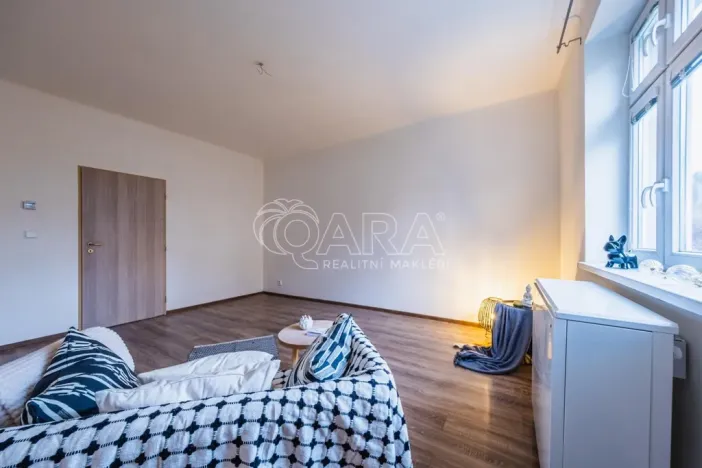 Pronájem bytu 1+1, Praha - Motol, Kudrnova, 29 m2