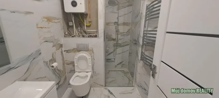 Pronájem bytu 3+kk, Praha - Žižkov, Jeseniova, 64 m2