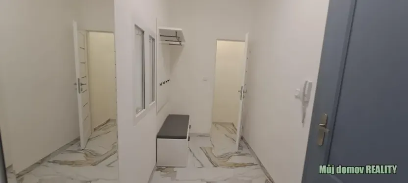 Pronájem bytu 3+kk, Praha - Žižkov, Jeseniova, 64 m2