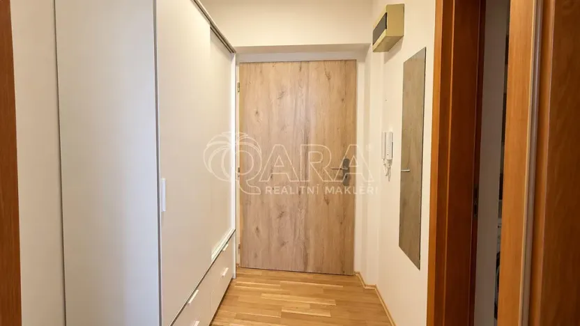 Pronájem bytu 1+kk, Praha - Žižkov, Dalimilova, 28 m2