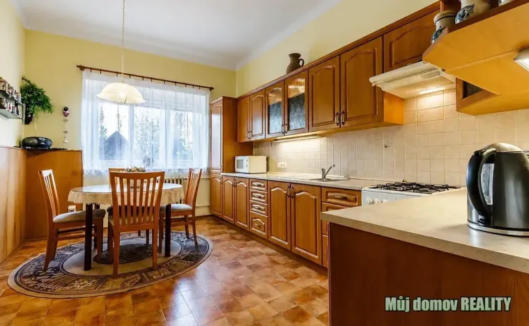 Pronájem vily, Praha - Písnice, Putimská, 1300 m2