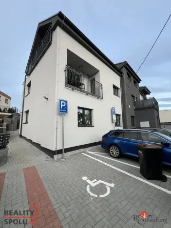 Pronájem bytu 1+kk, Ostrava - Martinov, Kamenná, 33 m2