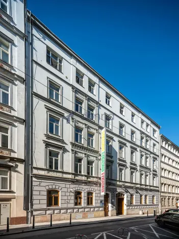 Pronájem kanceláře, Praha, Krakovská, 79 m2
