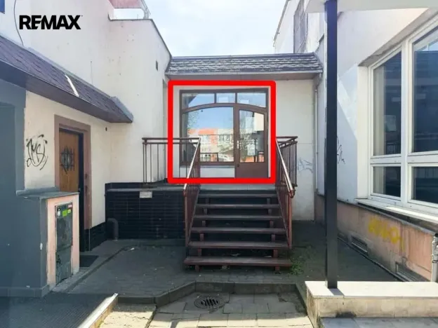 Prodej obchodního prostoru, Třebíč - Nové Dvory, Kpt. Jaroše, 45 m2