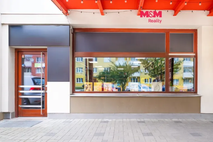 Pronájem obchodního prostoru, Most, Obránců míru, 150 m2