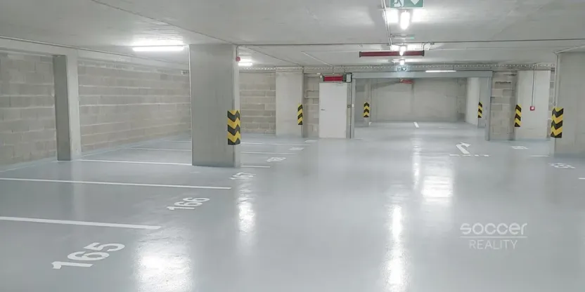 Pronájem garážového stání, Praha - Vysočany, Čerpadlová, 16 m2