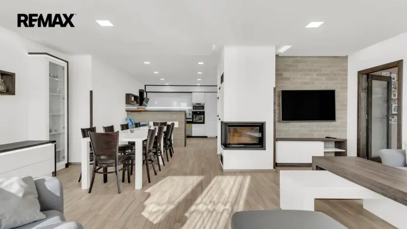 Prodej rodinného domu, Odunec, 202 m2