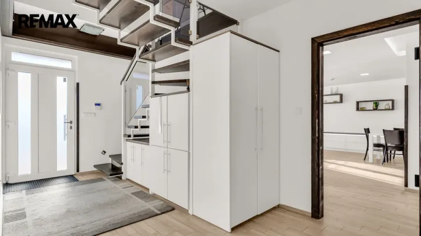 Prodej rodinného domu, Odunec, 202 m2