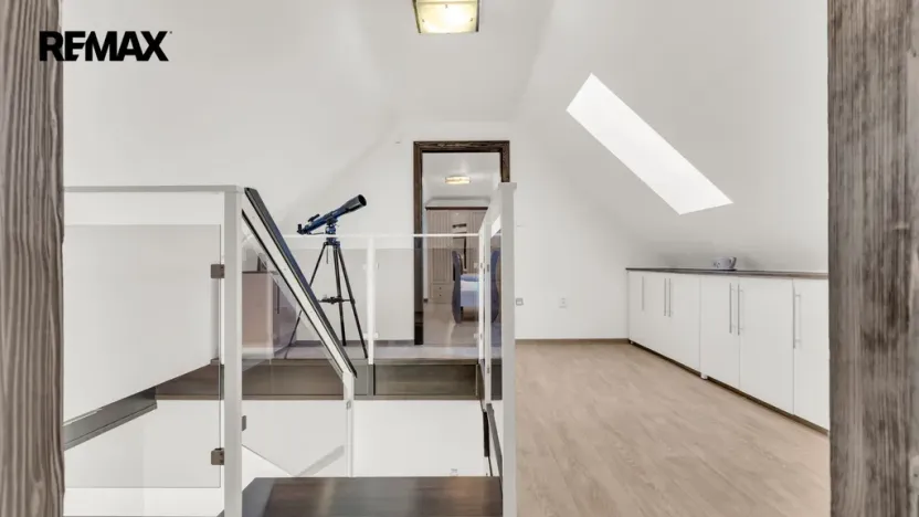 Prodej rodinného domu, Odunec, 390 m2