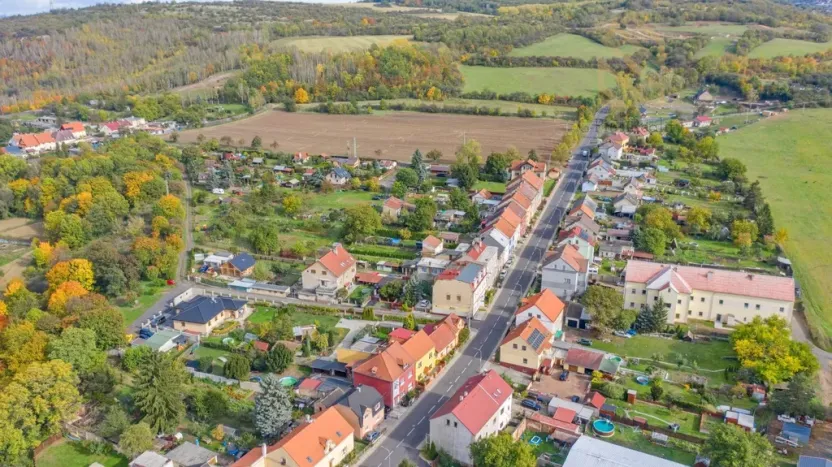Prodej rodinného domu, Světec, Kostomlatská, 450 m2