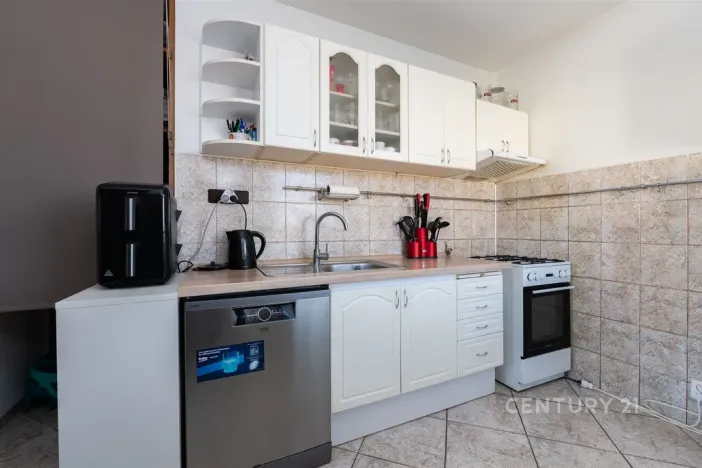 Prodej bytu 3+1, Teplice - Trnovany, Doubravická, 73 m2