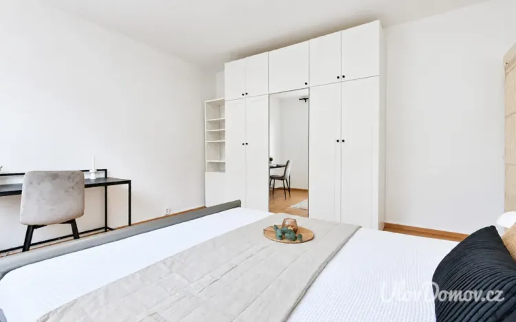 Prodej bytu 3+1, Praha - Hlubočepy, Renoirova, 71 m2