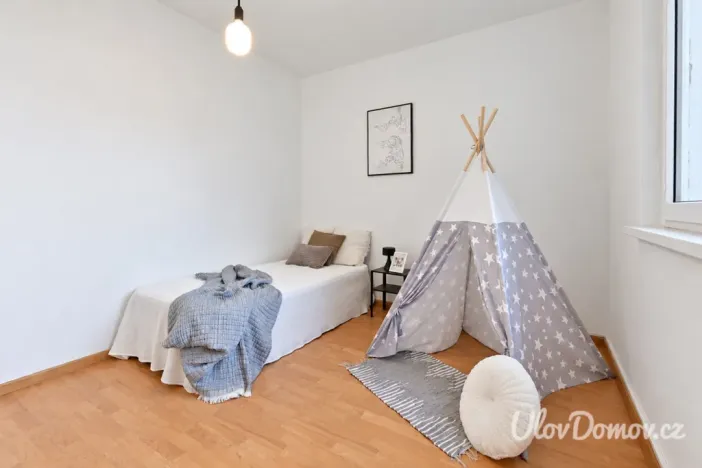 Prodej bytu 3+1, Praha - Hlubočepy, Renoirova, 71 m2