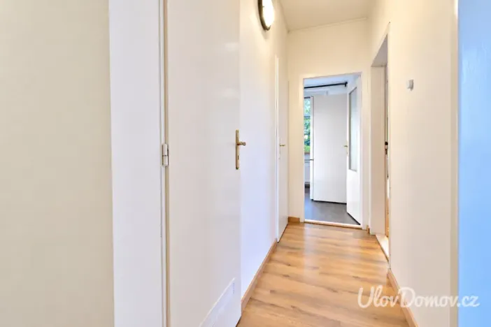 Prodej bytu 3+1, Praha - Hlubočepy, Renoirova, 71 m2