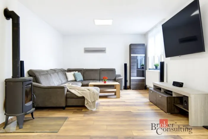 Prodej rodinného domu, Sloup v Čechách, Polní, 279 m2