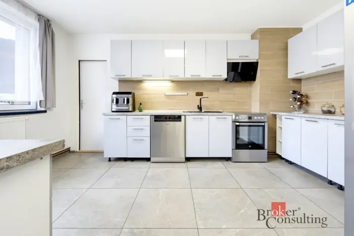 Prodej rodinného domu, Sloup v Čechách, Polní, 279 m2