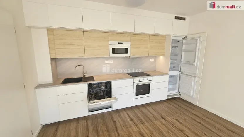 Prodej bytu 2+kk, Kladno - Dubí, Ke křížku, 70 m2