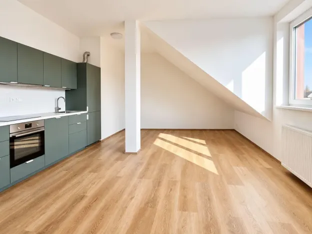 Pronájem bytu 2+kk, Praha - Libeň, Vosmíkových, 62 m2