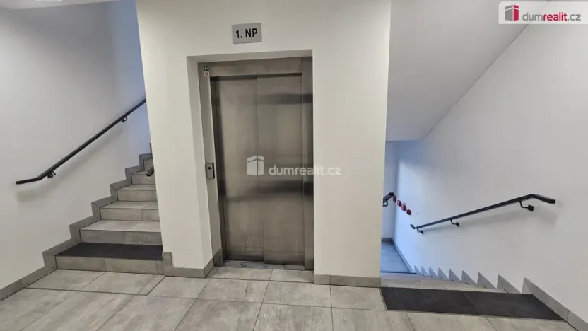 Prodej bytu 2+kk, Kladno - Dubí, Ke křížku, 66 m2