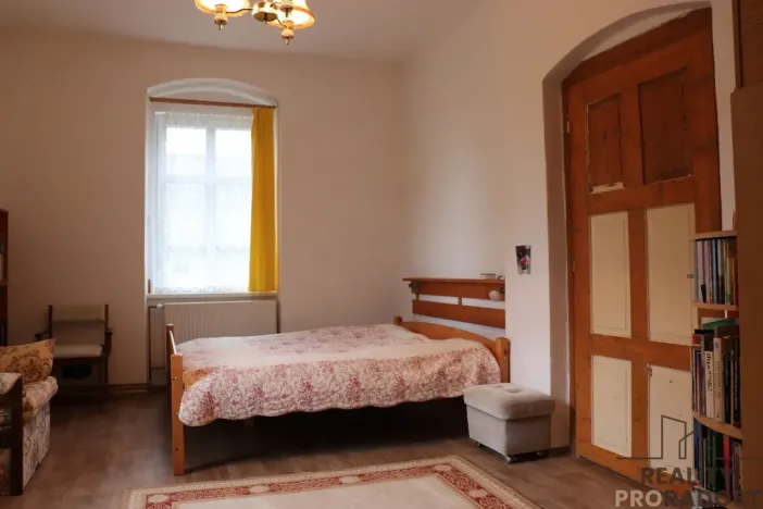 Prodej rodinného domu, Čistá - Kůzová, 443 m2