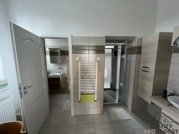 Prodej rodinného domu, Čistá - Kůzová, 443 m2