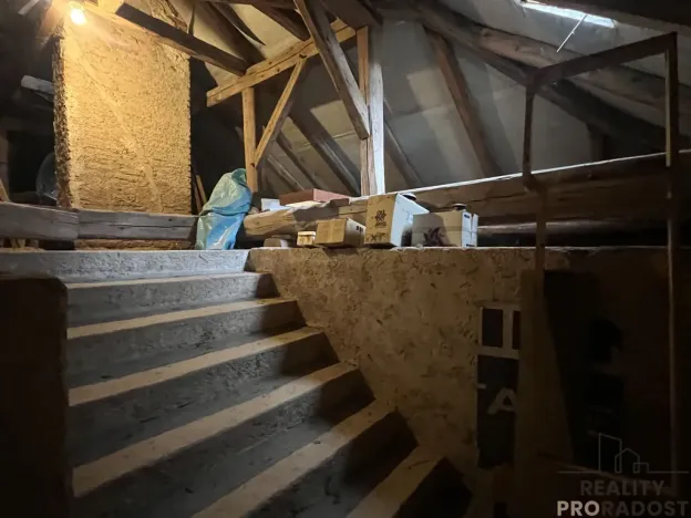 Prodej rodinného domu, Čistá - Kůzová, 443 m2