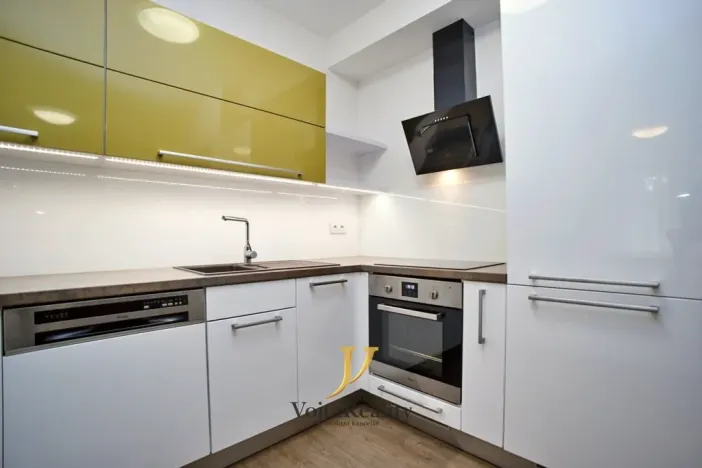 Pronájem bytu 3+kk, Olomouc - Lazce, Dlouhá, 89 m2