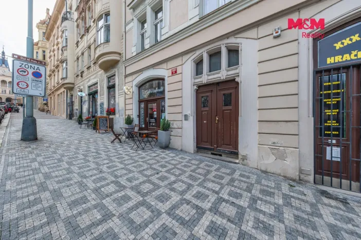 Prodej bytu 1+kk, Praha - Nusle, náměstí Bratří Synků, 23 m2