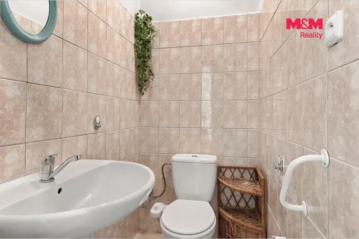Prodej rodinného domu, Šluknov, Sokolská, 250 m2