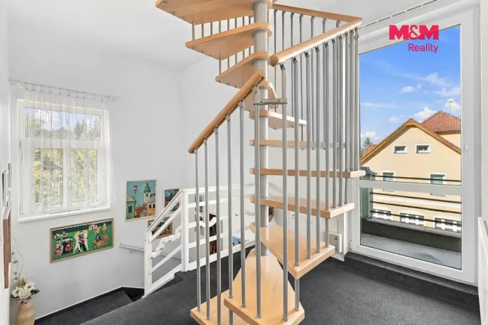 Prodej rodinného domu, Šluknov, Sokolská, 250 m2