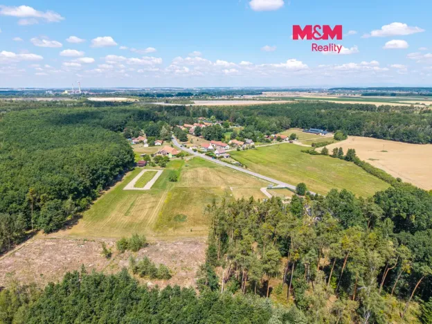 Prodej stavebního pozemku, 1010 m², Újezd u Sezemic, Zástava