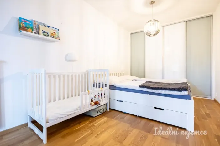 Pronájem bytu 2+kk, Praha - Střížkov, Střížkovská, 50 m2