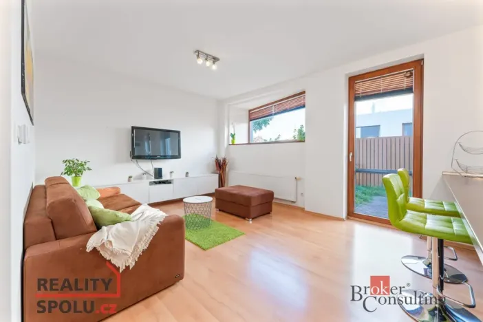 Pronájem bytu 3+kk, Zeleneč, U Lesoparku, 75 m2