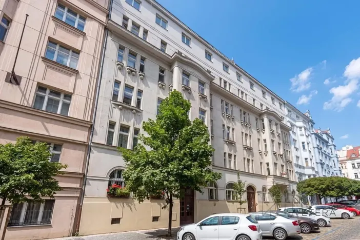 Prodej bytu 2+kk, Praha - Vinohrady, Čerchovská, 80 m2