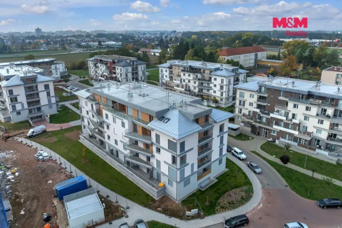 Pronájem bytu 2+kk, Pardubice - Ohrazenice, U Sportovní školy, 54 m2