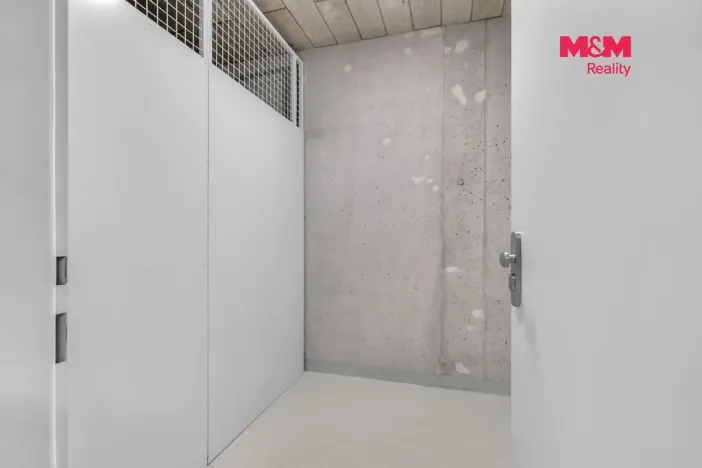 Pronájem bytu 2+kk, Pardubice - Ohrazenice, U Sportovní školy, 51 m2