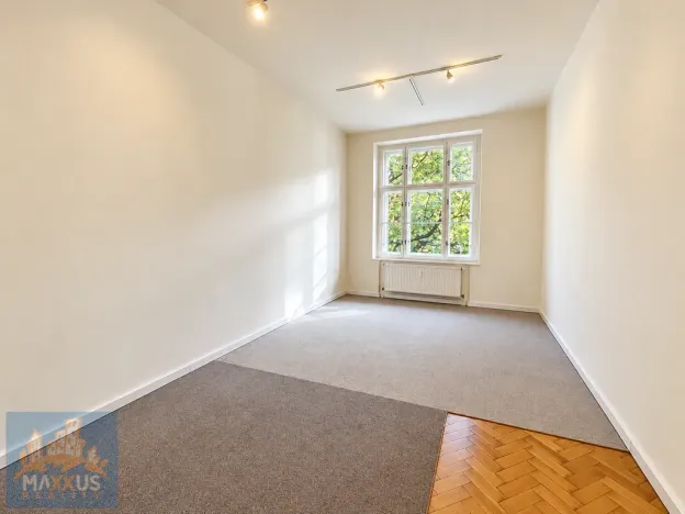 Pronájem kanceláře, Praha - Holešovice, U průhonu, 64 m2