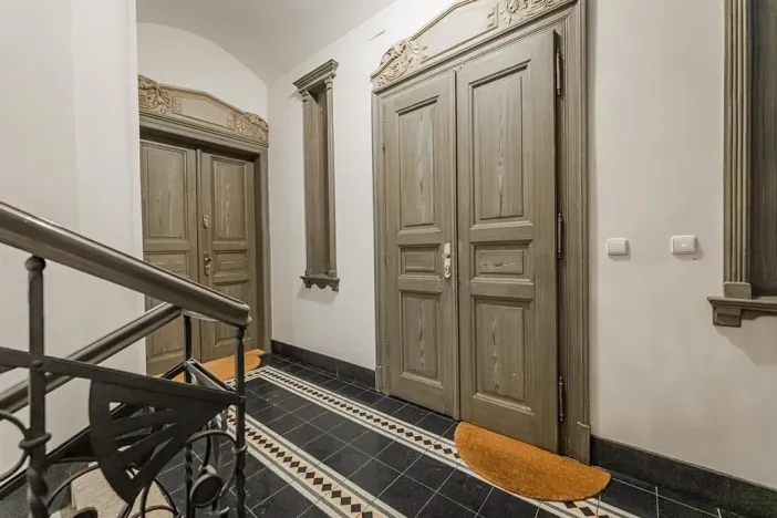 Pronájem bytu 4+1, Praha - Nové Město, Odborů, 100 m2