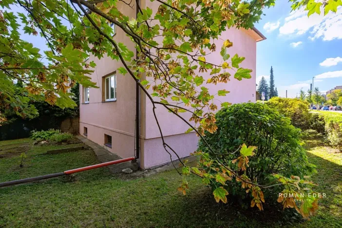 Prodej vícegeneračního domu, Praha - Liboc, Hostouňská, 278 m2