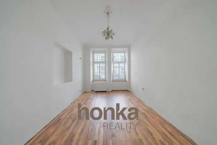 Prodej komerčního prostoru, 37 m², Spytihněvova, Praha, Nusle