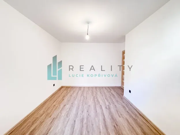 Prodej bytu 3+kk, Dubňany, Nám. 15.dubna, 61 m2