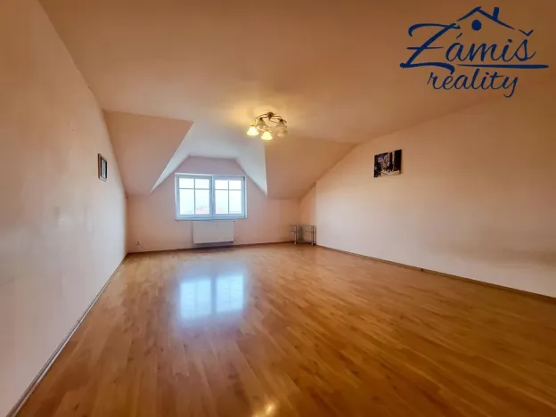 Pronájem bytu 1+kk, Kladno, O. Peška, 47 m2