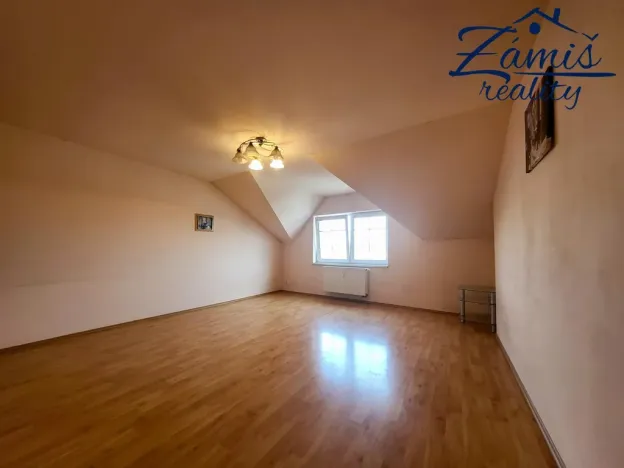 Pronájem bytu 1+kk, Kladno, O. Peška, 47 m2