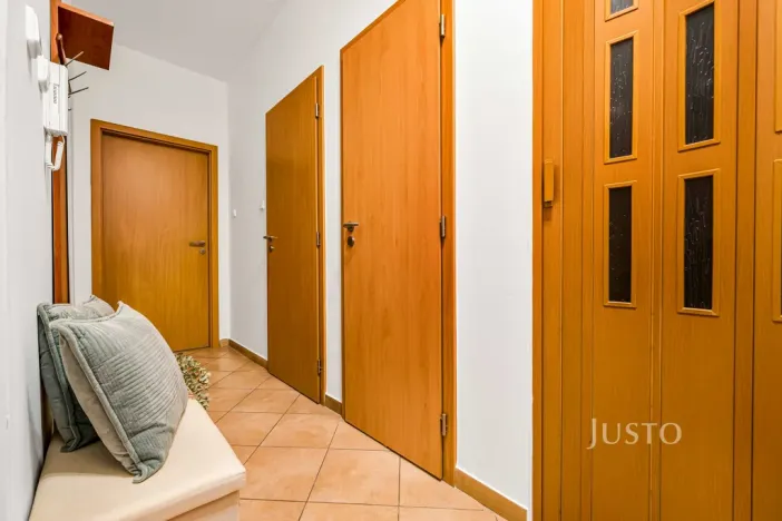Prodej bytu 1+1, Jablonec nad Nisou - Mšeno nad Nisou, Pražského povstání, 46 m2