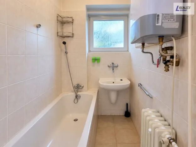 Prodej bytu 3+1, Hradec Králové, Labská kotlina, 83 m2