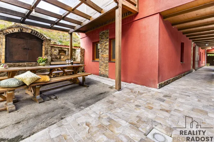 Prodej rodinného domu, Chrášťany - Doubrava, 620 m2