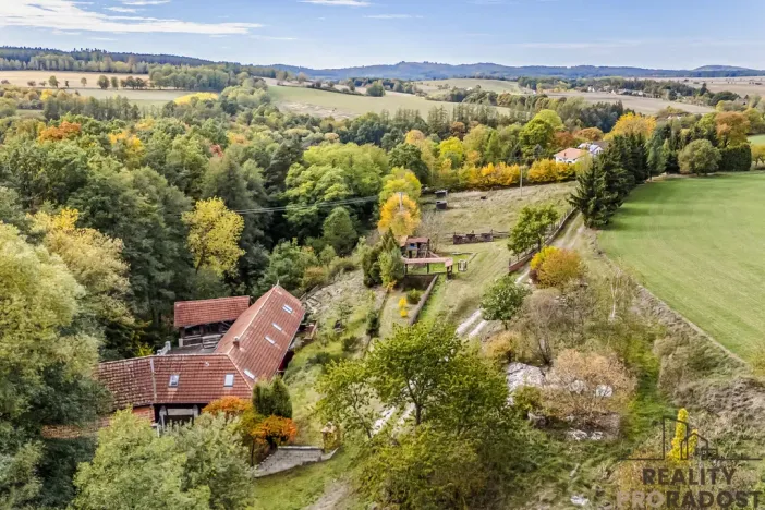 Prodej rodinného domu, Chrášťany - Doubrava, 620 m2